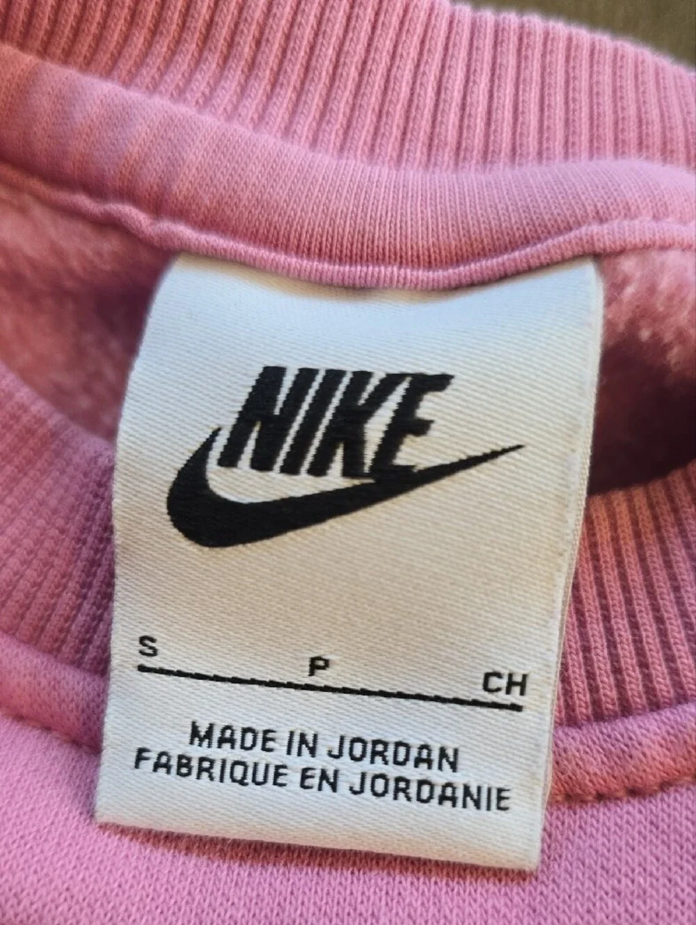 Nike Women's Light Pink Cropped Sweatshirt with White Logo